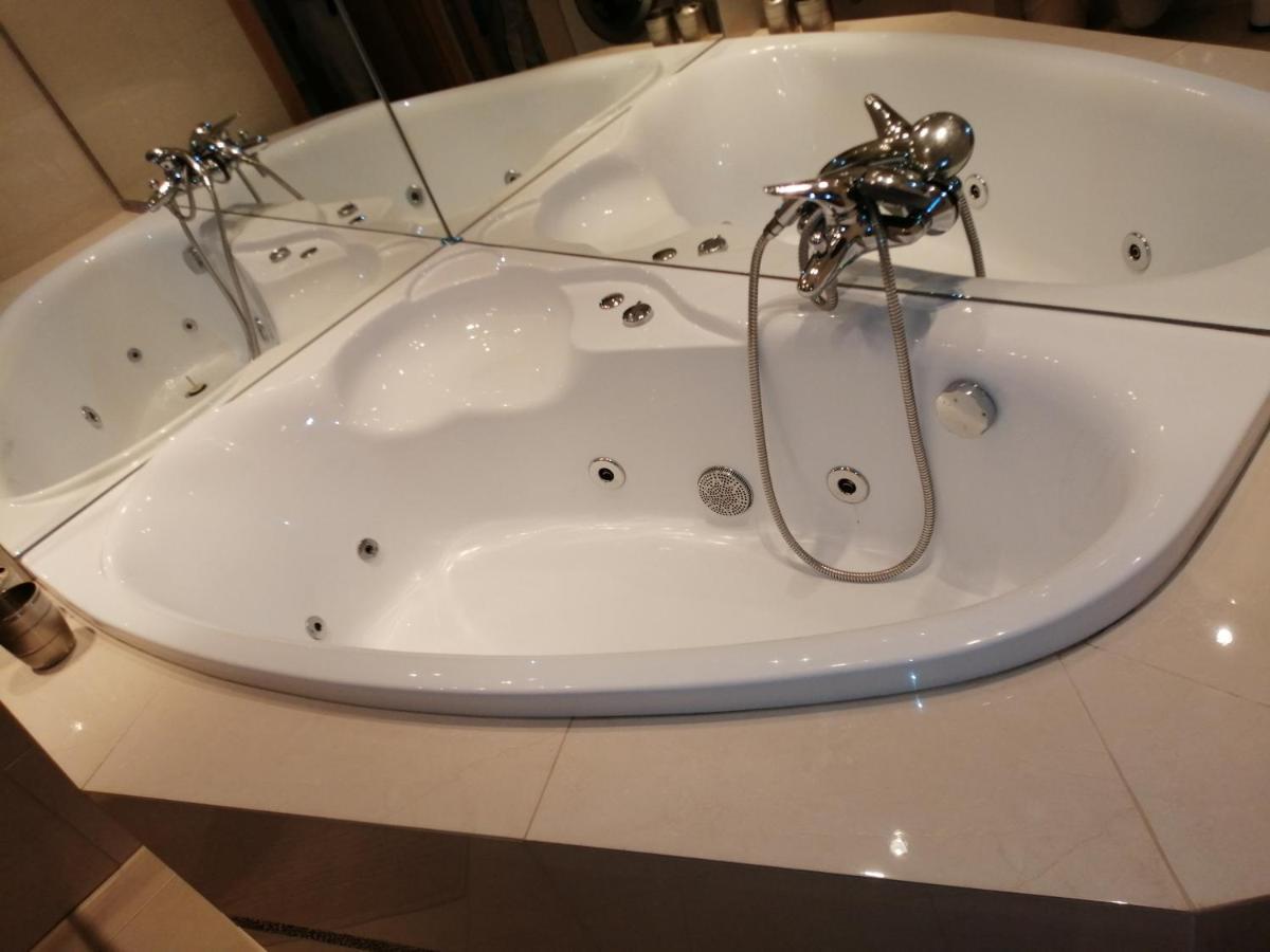 Apartament Rownica 우스트론 외부 사진